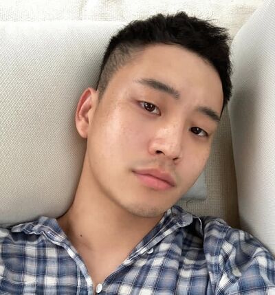  Appley Bridge,   Minjun hwan, 35 ,   ,   