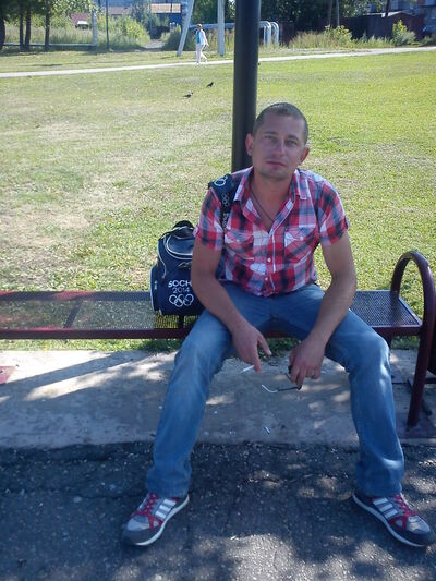  ,   Anton, 45 ,   