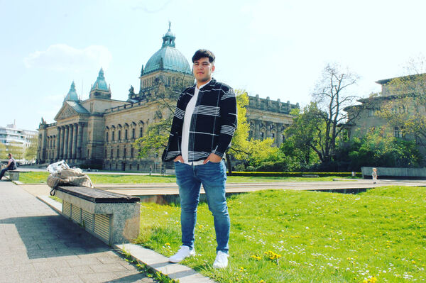  ,   Osman, 25 ,   ,   