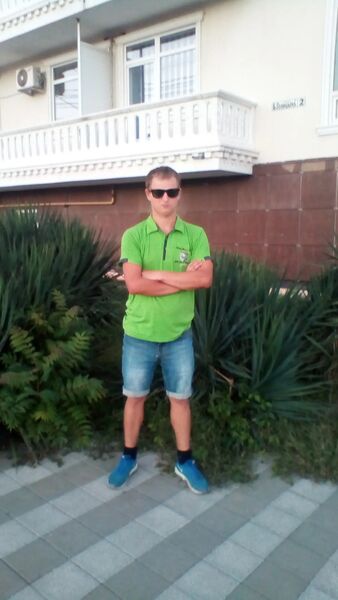  ,   Viktor, 29 ,   ,   , c , 