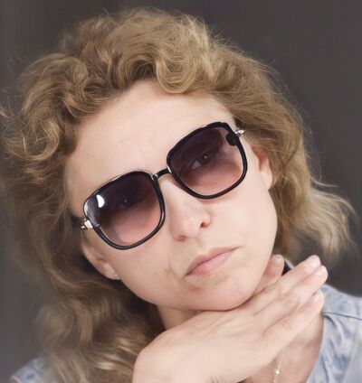 ,   Liliya, 58 ,   c 