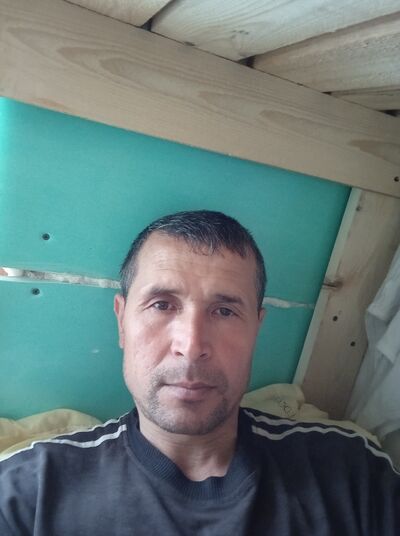  ,   Farhod, 44 ,   ,   