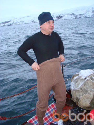  ,   AndreyMUR, 56 ,   
