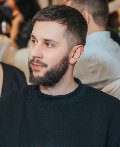  ,   Vladislav, 31 ,   ,   
