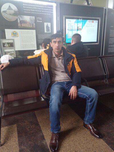  ,   Zokir, 39 ,   ,   