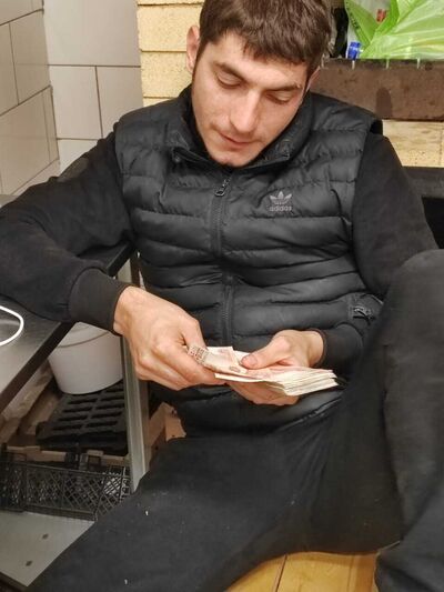  ,   Narek, 26 ,   ,   