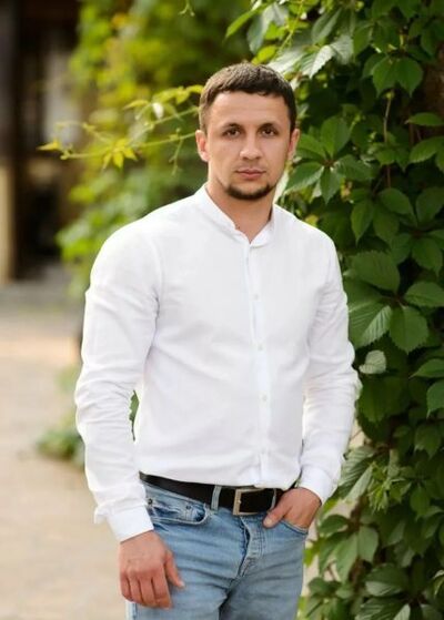  ,   Vahe, 27 ,   ,   