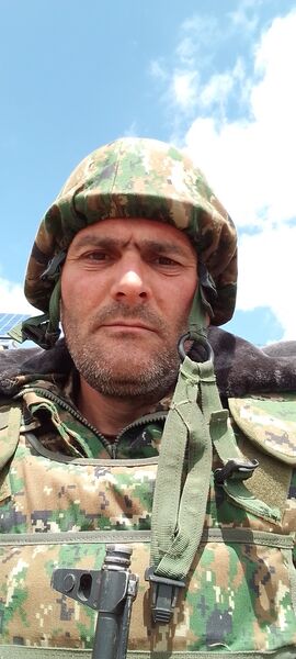   ,   Artur, 41 ,   ,   