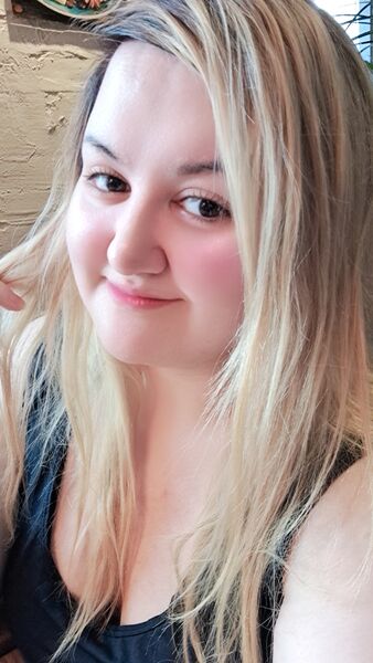  ,   Sophie, 32 ,   ,   
