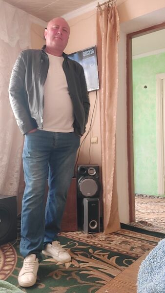  ,   Tudor, 55 ,   ,   