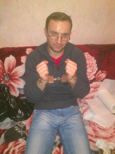  ,   Oleg, 42 ,   