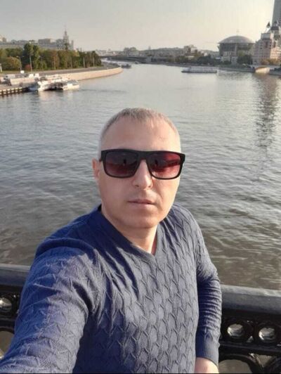  ,   Maks, 46 ,   ,   