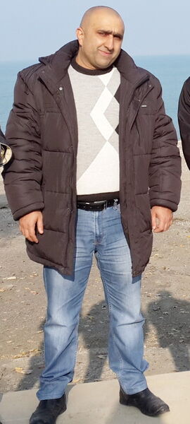  ,   Ali, 51 ,   ,   , c 