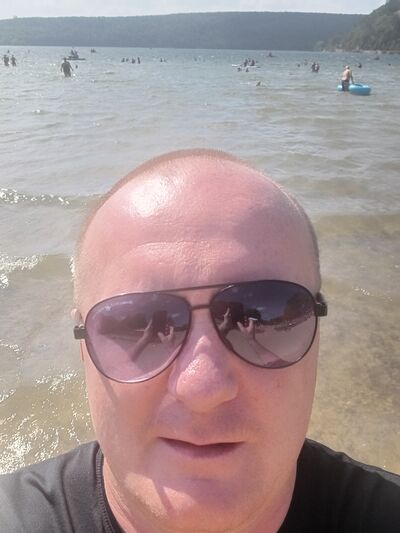  Deerfield,   Oskar, 42 ,   ,   