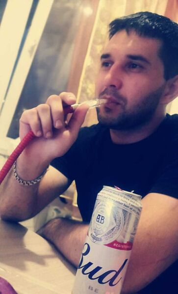  ,   Maxim, 32 ,   ,   