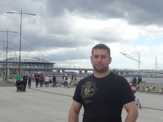   ,   Alexander, 41 ,     , c , 