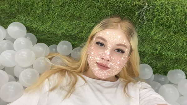  -,   , 19 ,  