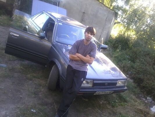  ,   Maks, 33 ,   