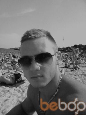  ,   Jeka, 31 ,  