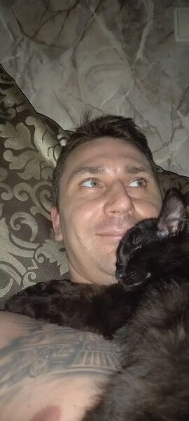  ,   Alex, 37 ,   c , 
