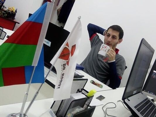  ,   Munez, 31 ,   