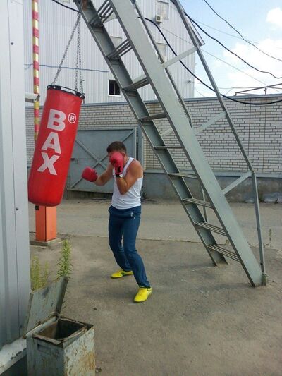  ,   DEN, 38 ,   
