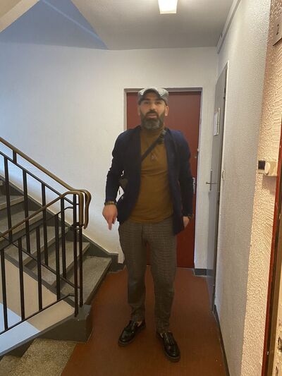  ,   Alejandre, 42 ,   ,   
