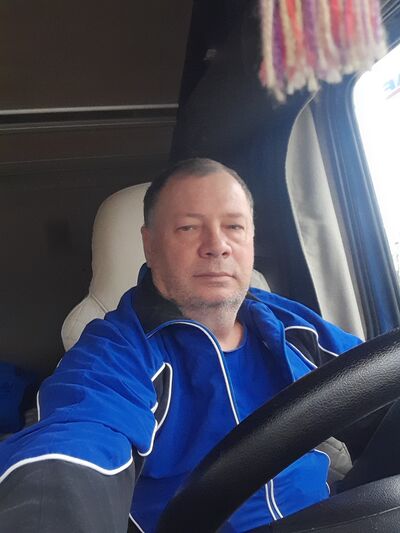  ,   Victor, 49 ,   ,   , c , 
