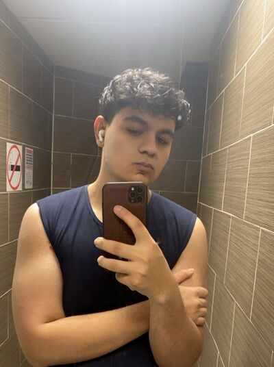  ,   Ahmed, 22 ,   ,   , c 