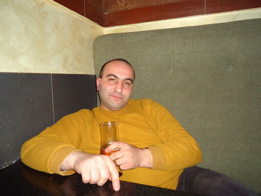  ,   Hovhannes, 46 ,   