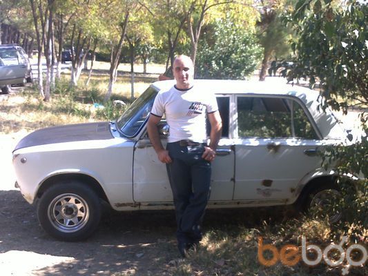  ,   Alex, 44 ,   
