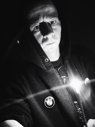  --,   Anton, 31 ,   ,   , c , 