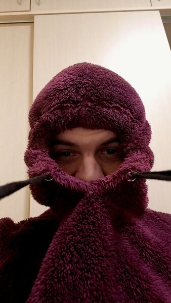  ,   Edgars, 22 ,   