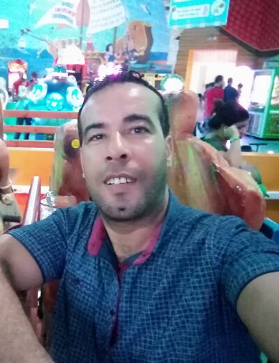  Tunis,   Riadh, 46 ,  