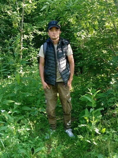  ,   Shava, 24 ,   ,   