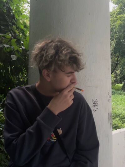 ,   Uglystephan, 19 ,   ,   , c 
