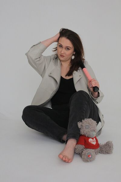  ,   Valentina, 28 ,   ,   , 
