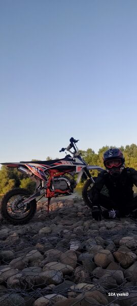  --,   , 25 ,   c 