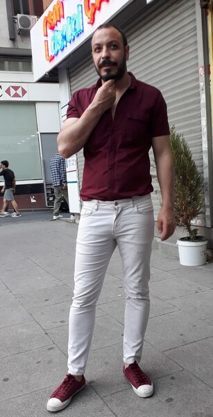  ,   Hakan, 40 ,   ,   , c 