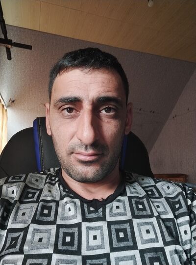  ,   Grigori, 38 ,   ,   
