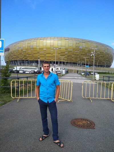  ,   Sergei, 35 ,   ,   , c 
