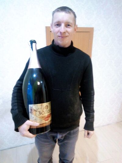   ,   Vitalii, 44 ,   ,   , c , 