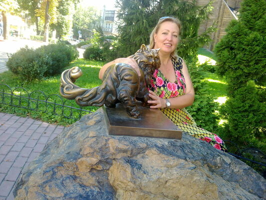  ,   Galina, 50 ,  