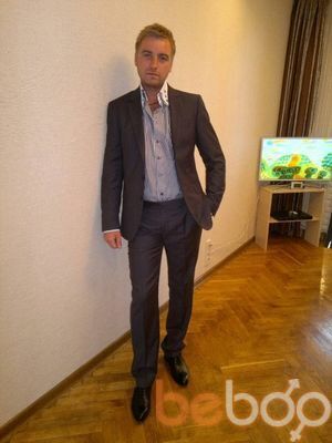  ,   Den, 44 ,   ,   , c , 