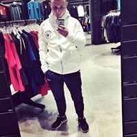  ,   Litvinov, 32 ,   ,   , c 