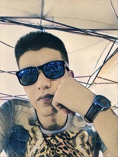  ,   Brown, 32 ,   