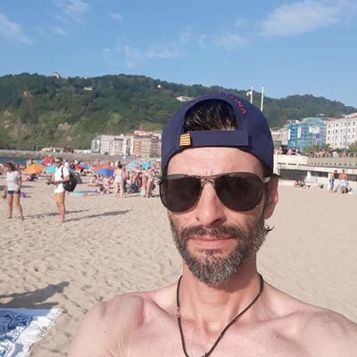  ,   Andrii, 52 ,   ,   , c 