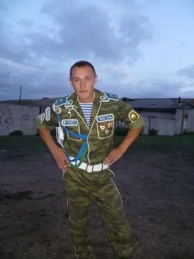  ,   Dmitry, 33 ,   ,   