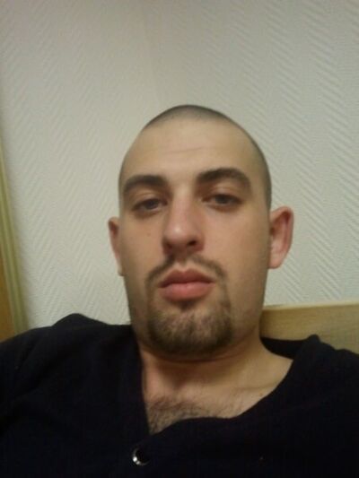  ,   Vladislav, 35 ,   