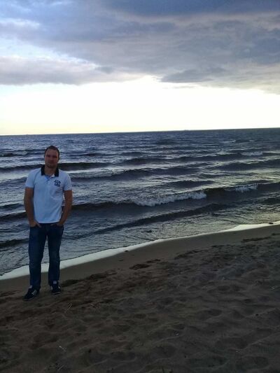  ,   Markus, 32 ,   ,   , c , 